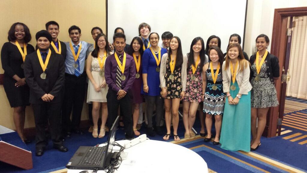 This years Top Scholars - the top 5% of the Senior Class - gathered on May 19th for a dinner in their honor.