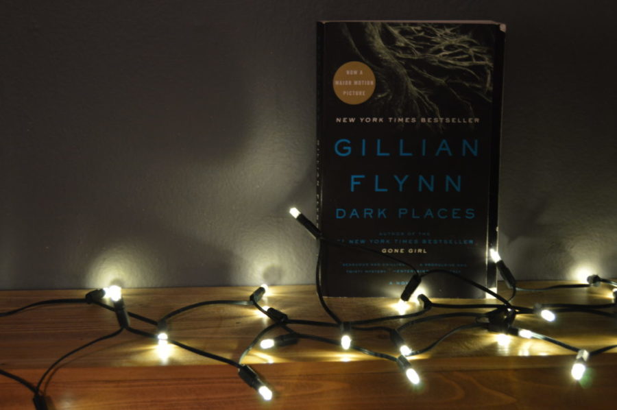Book Corner: Gillian Flynn Takes Readers  to Some “Dark Places”
